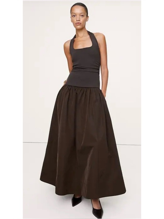Banana Republic Dresses & Skirts - NWT! Banana Republic Jersey & Taffeta Mixed Media Halter Maxi Dress Size XS